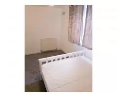 Double room in Ilford - 1