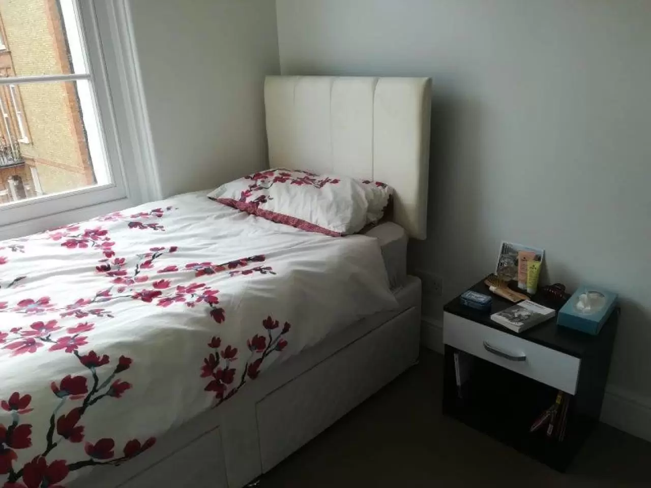 South Kensington single room