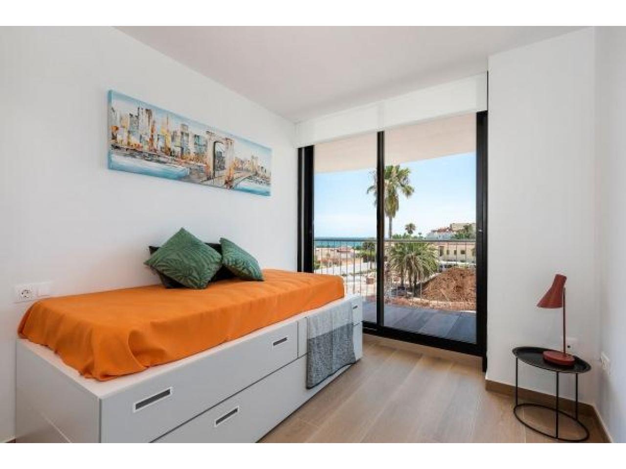 Недвижимость в Испании, Новая квартира от застройщика в видами на море в Дения,Коста Бланка,Испания - 7