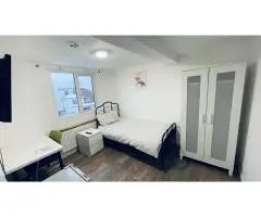 Single komnata Dagenham Heathway