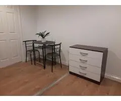 СДАЕТСЯ СТУДИЯ В РАЙЩНЕ PLUMSTED/SE18/ - 3