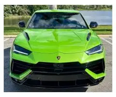 Slightly USED 2024 Lamborghini Urus S AWD Full options