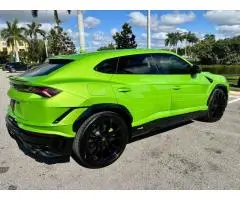 Slightly USED 2024 Lamborghini Urus S AWD Full options - 4