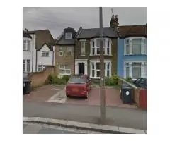 1 Bed Flat, Vicarage Road, Leyton, E10 £ 1050pm  AVAILABLE 30/05/2015 - 1