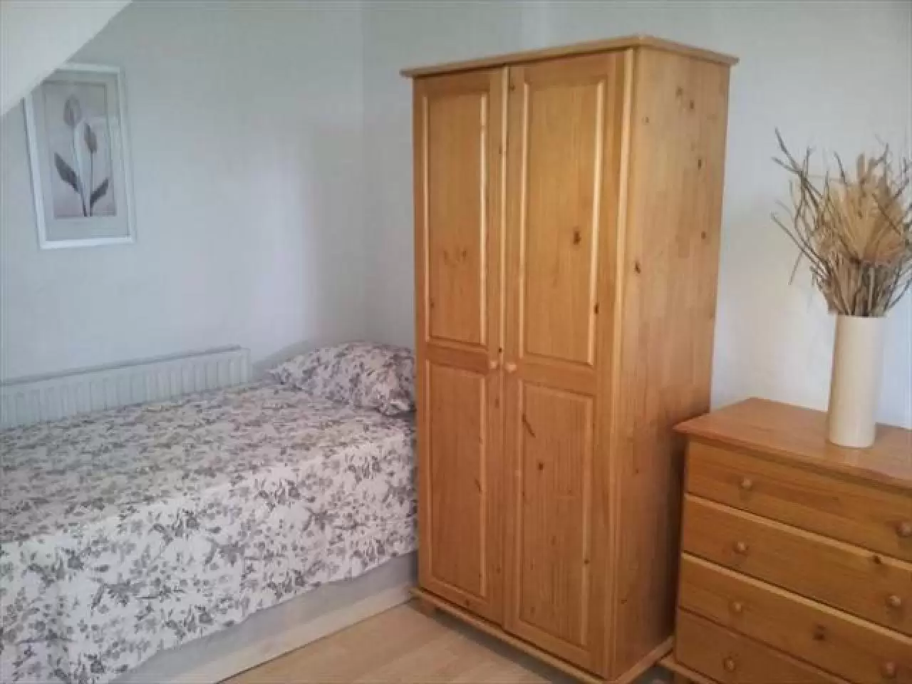 Single room just per 110£pw Cqanning Town