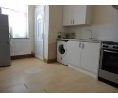 Studio Flat to rent, Melford Road, London E6 750 £ — Available Now - 1