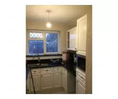 2 bedroom flat for rent in Collier Row,Romford - 3