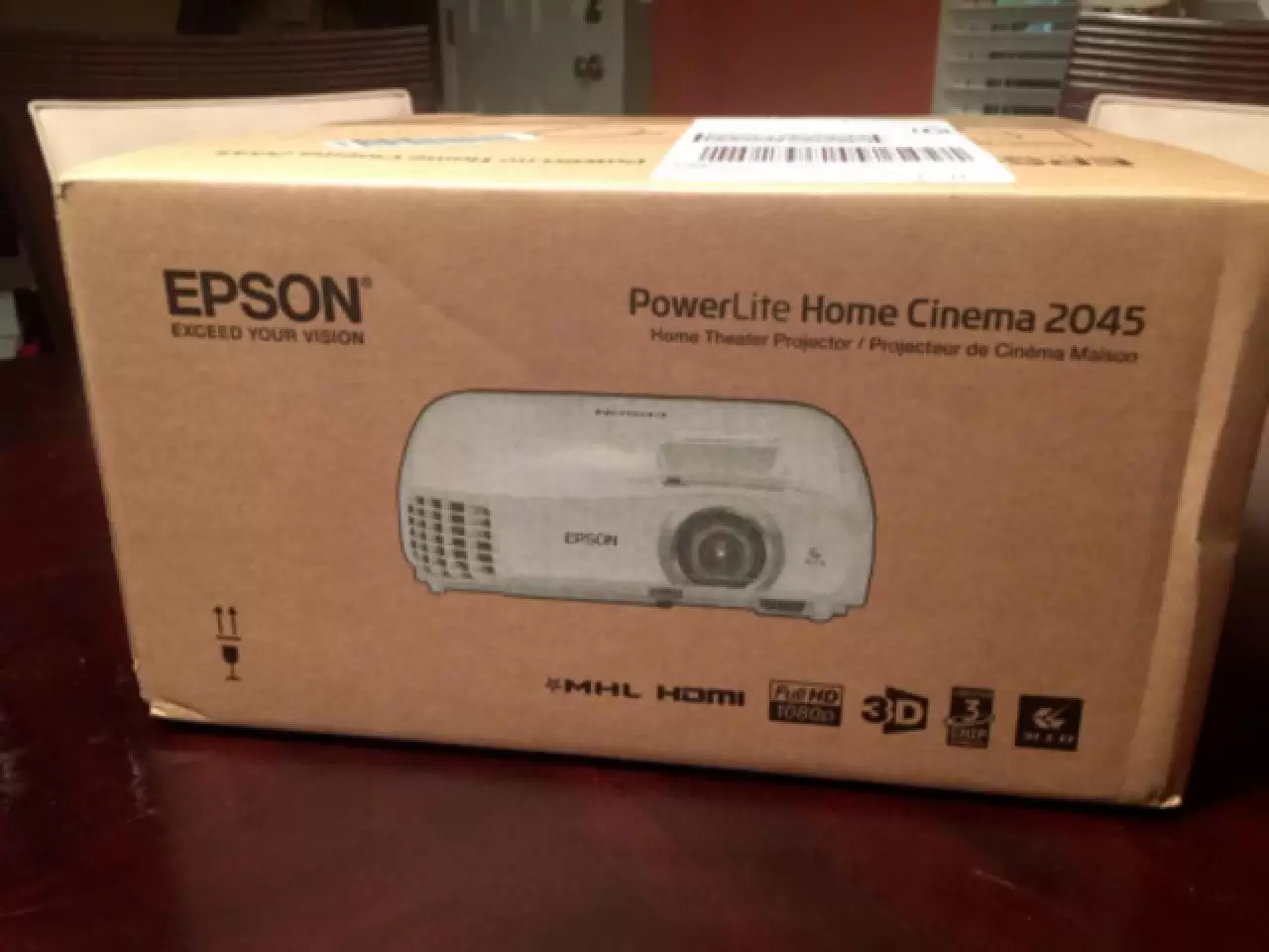 Epson Home Cinema 2045 1080p 3D Miracast 3LCD Home Theater Projector. - 1/1