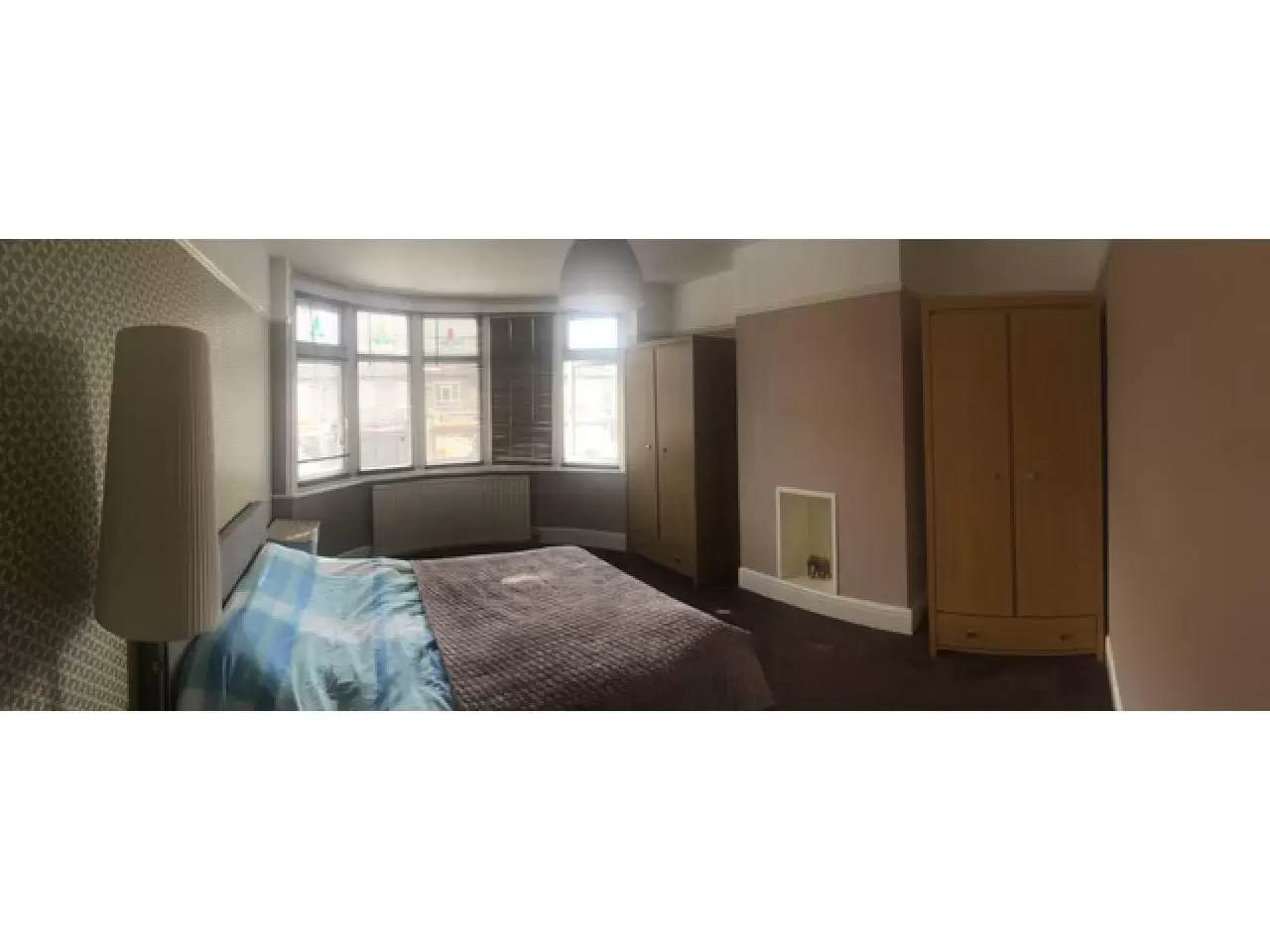 big double комнатy v Chadwell Heath  /  Newbury Park