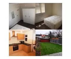 Double Room Gants Hill Station